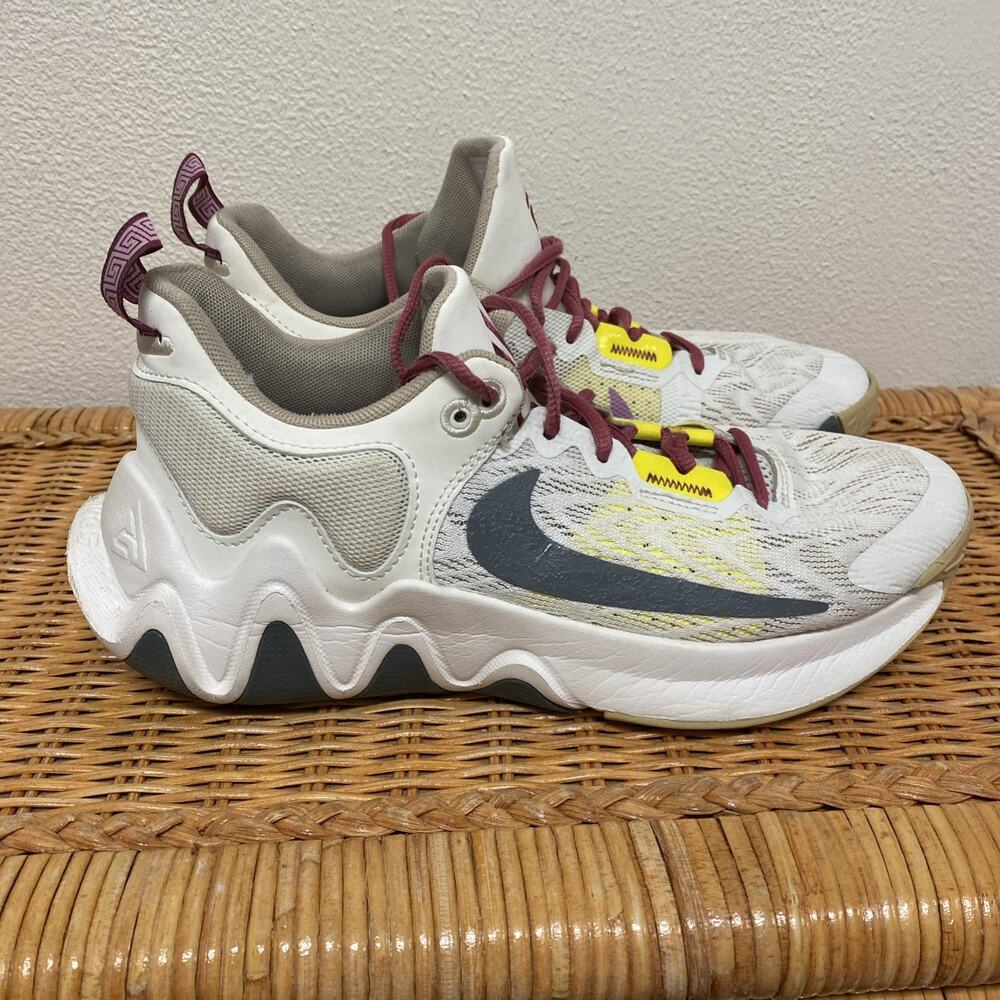 Nike Giannis Immortality 2 Colosseum Sail Basketball Shoes DM0825-100 Size 7.5